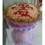 365枝:红玫瑰22枝，小熊一对，绿叶，桃心花盒放（需提前预定，并限送各大城市）