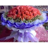 鲜花:上等红玫瑰57枝，高档包装